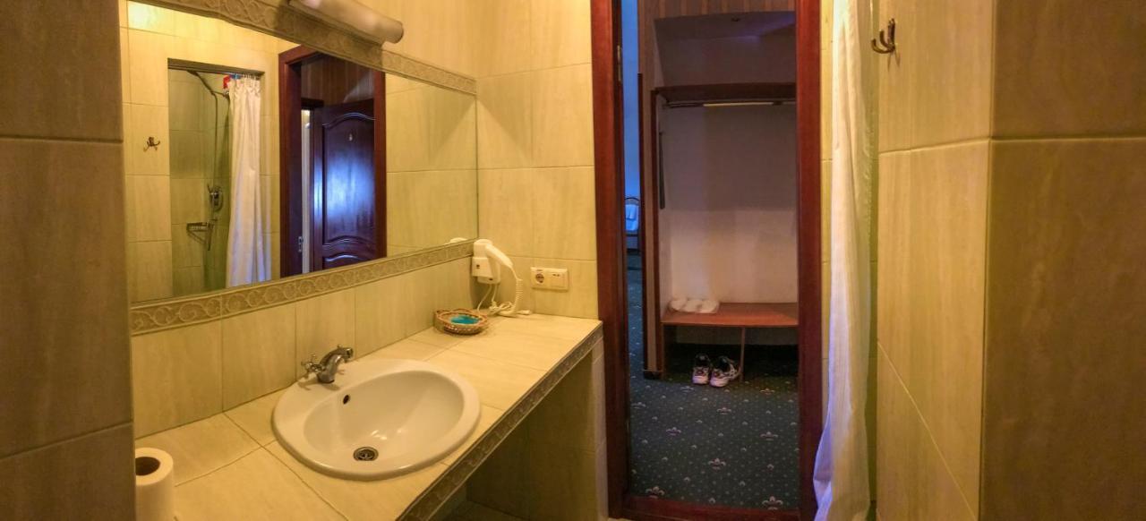 Pivdenna Brama Khmel'nyts'kyy Exterior foto
