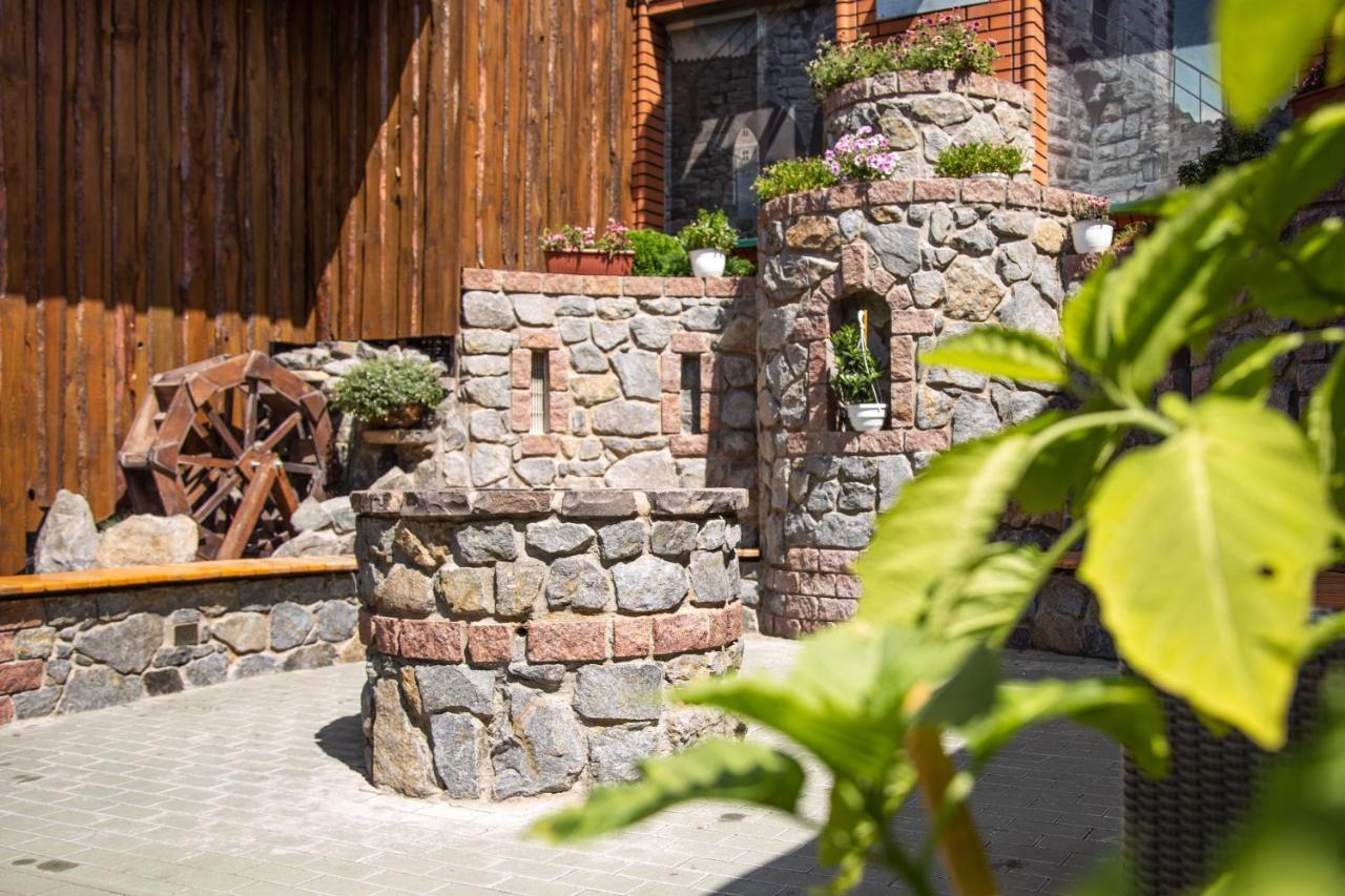 Pivdenna Brama Khmel'nyts'kyy Exterior foto